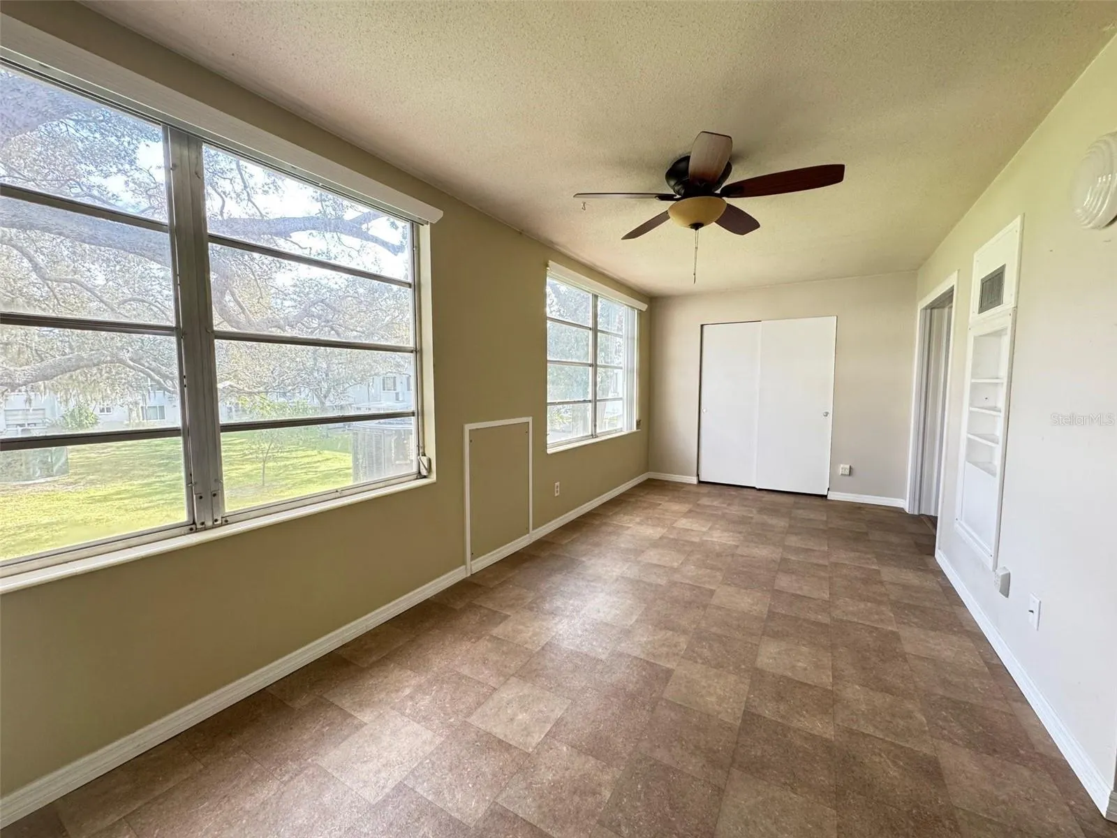 2360 WORLD PARKWAY BLVD #38, #38