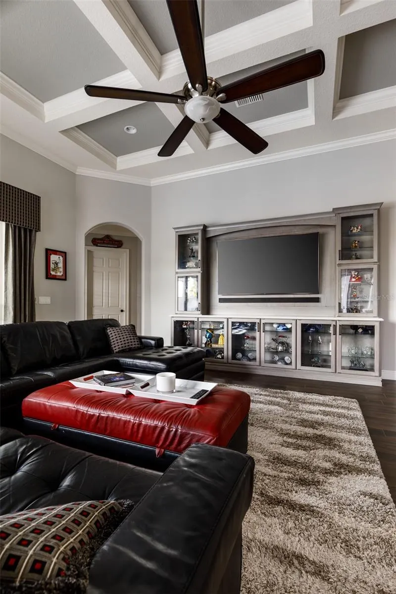 10605 MIDVIEW TERRACE