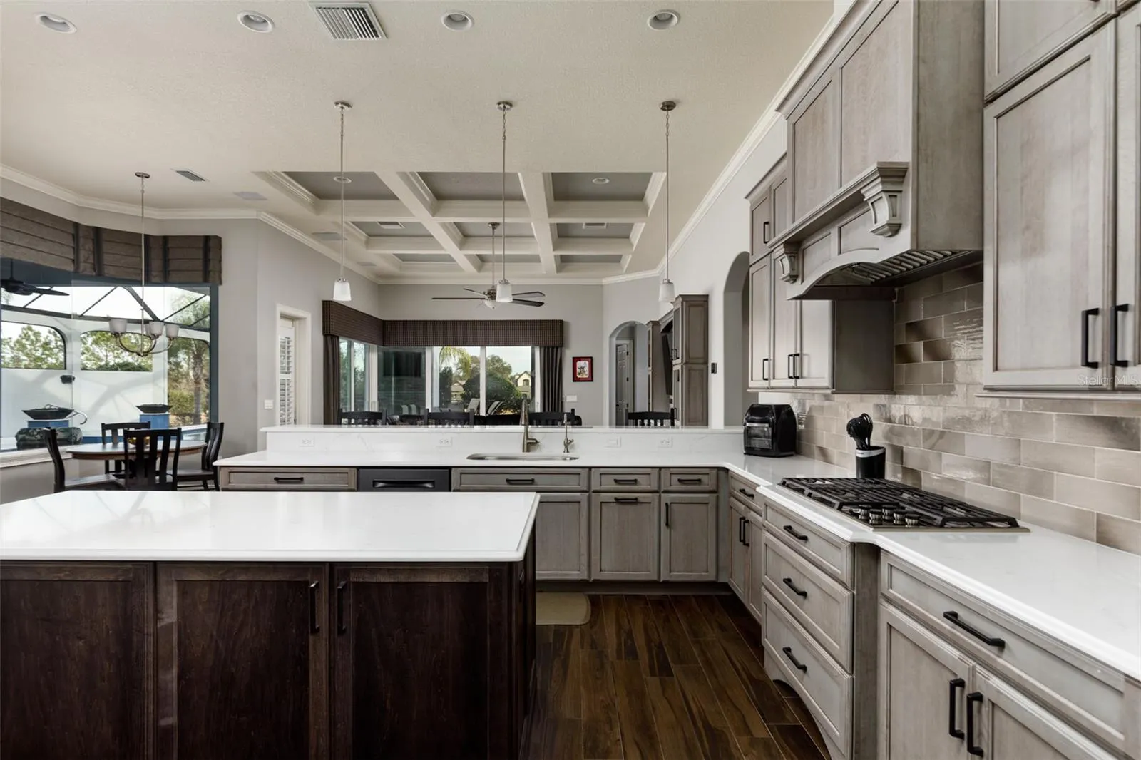 10605 MIDVIEW TERRACE