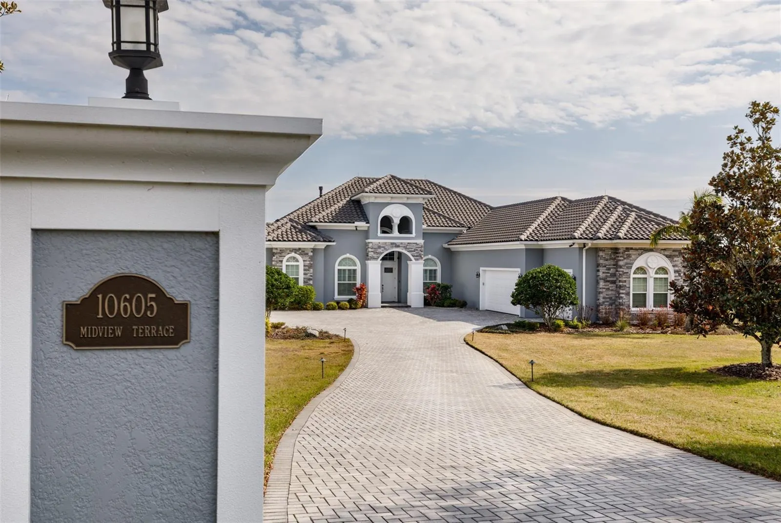 10605 MIDVIEW TERRACE