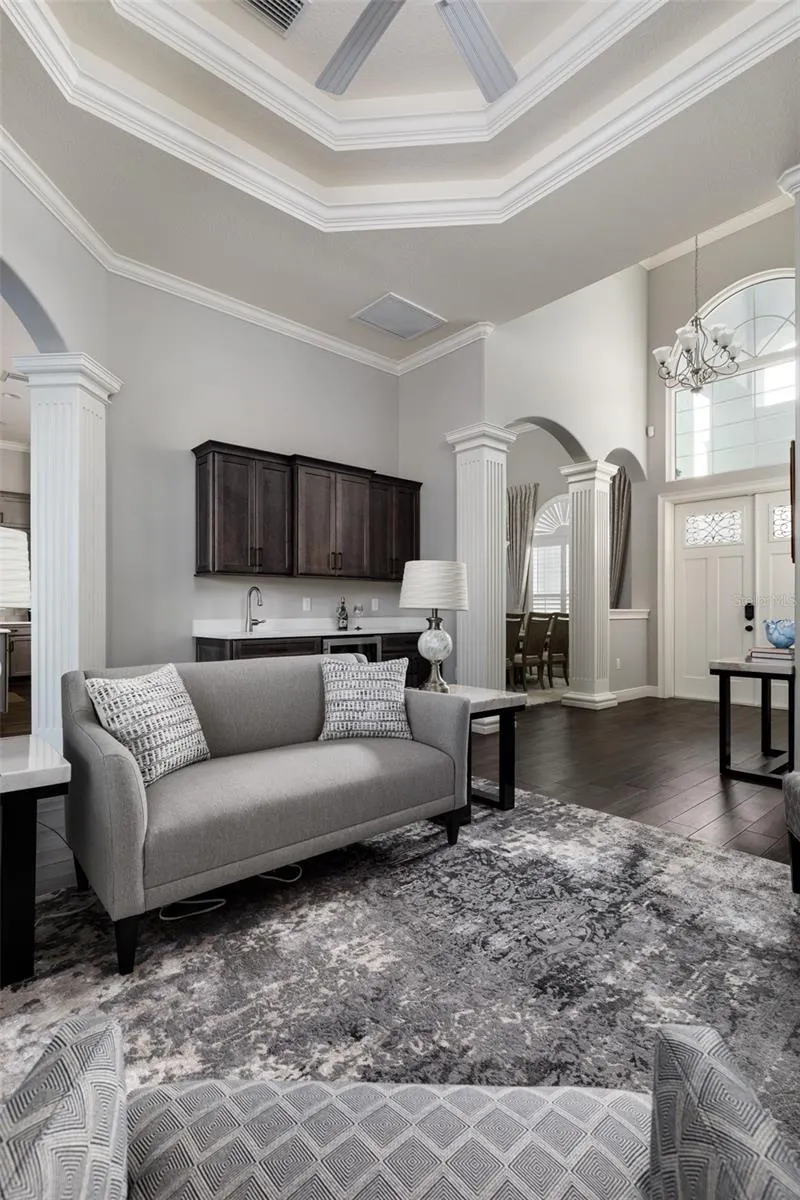 10605 MIDVIEW TERRACE