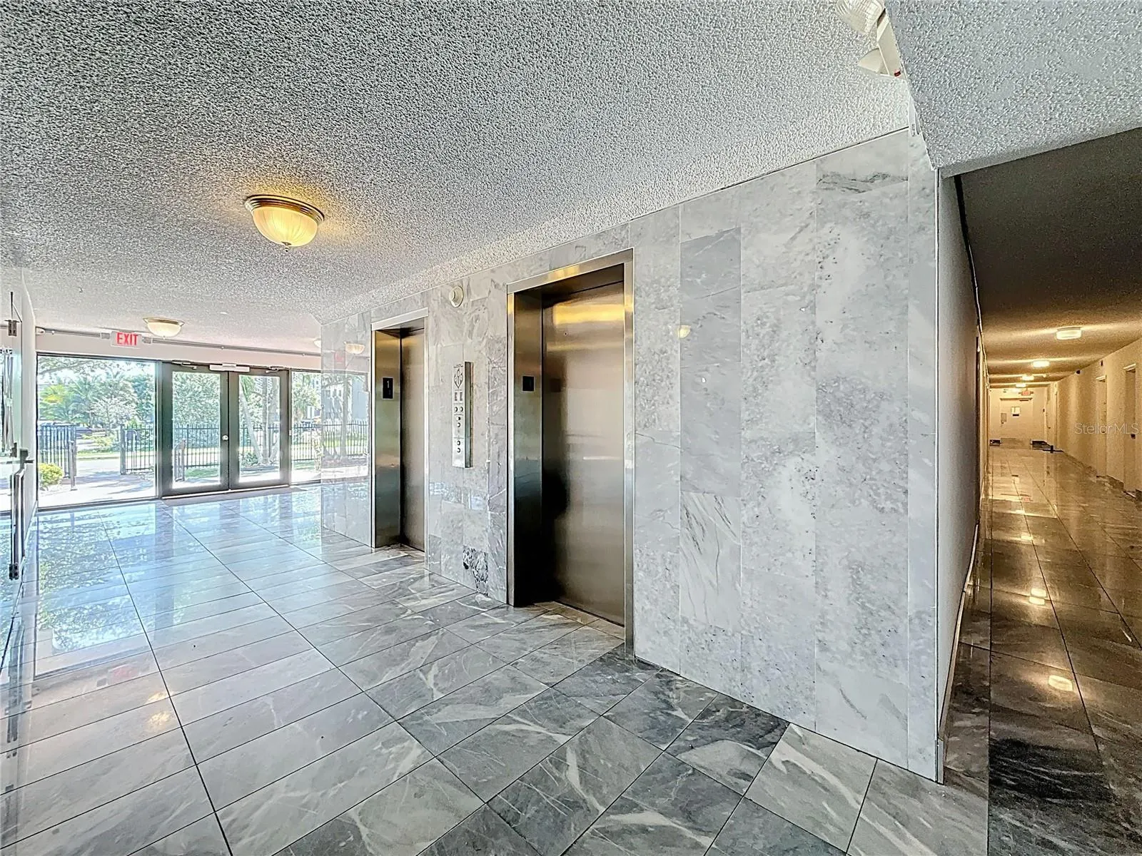 12500 NE 15TH AVE #105, #105