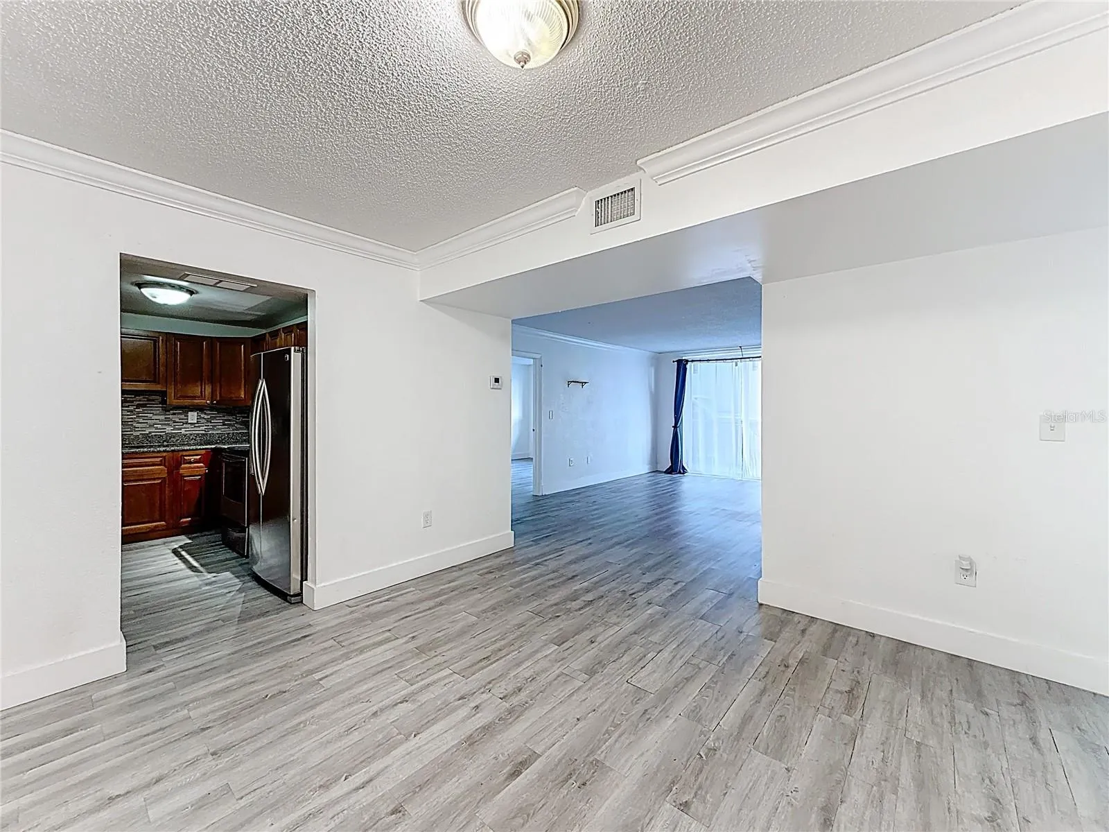 12500 NE 15TH AVE #105, #105