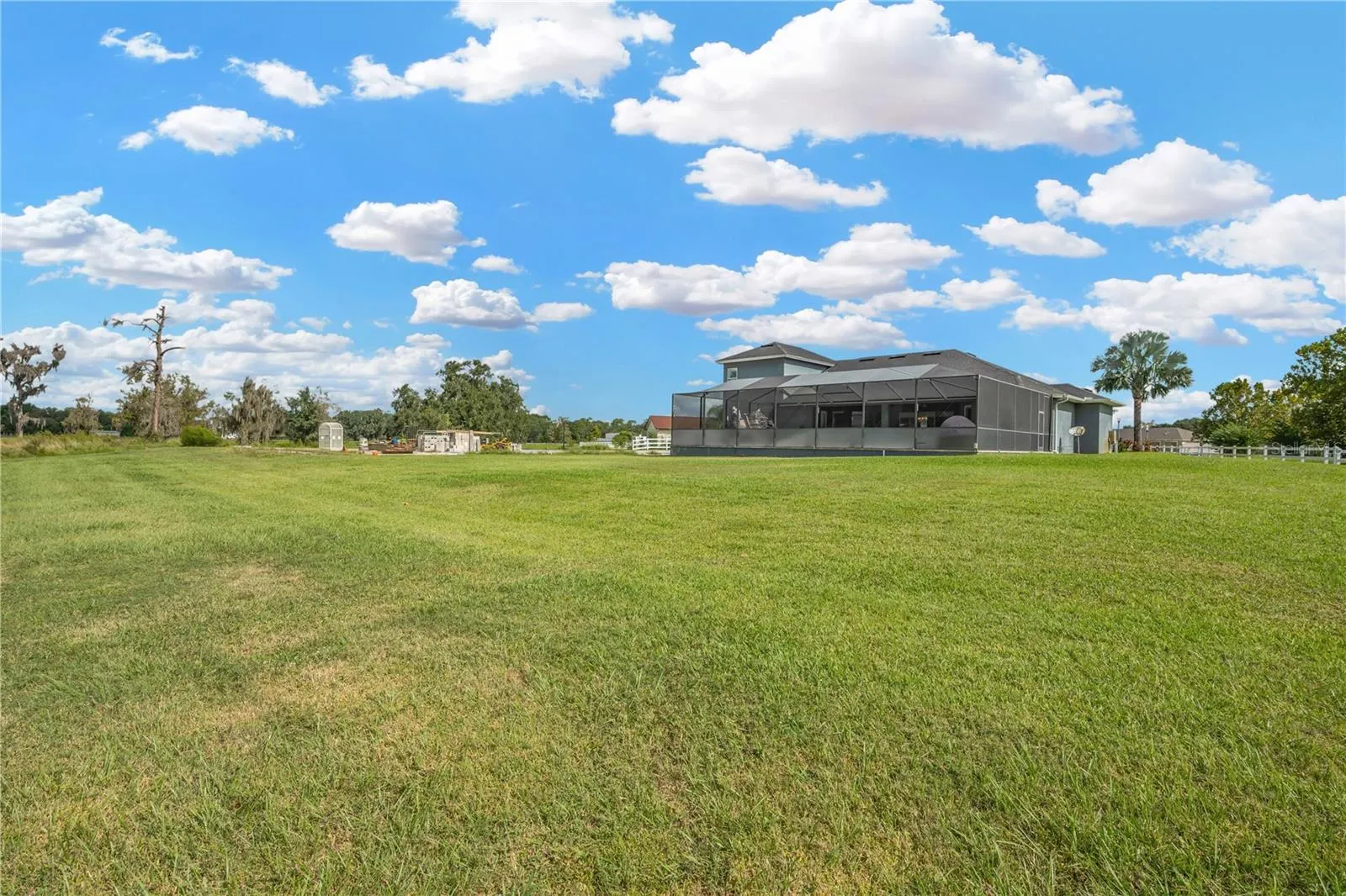 2850 SADDLE RIDGE LN
