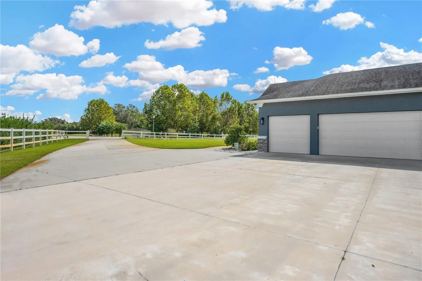 2850 SADDLE RIDGE LN