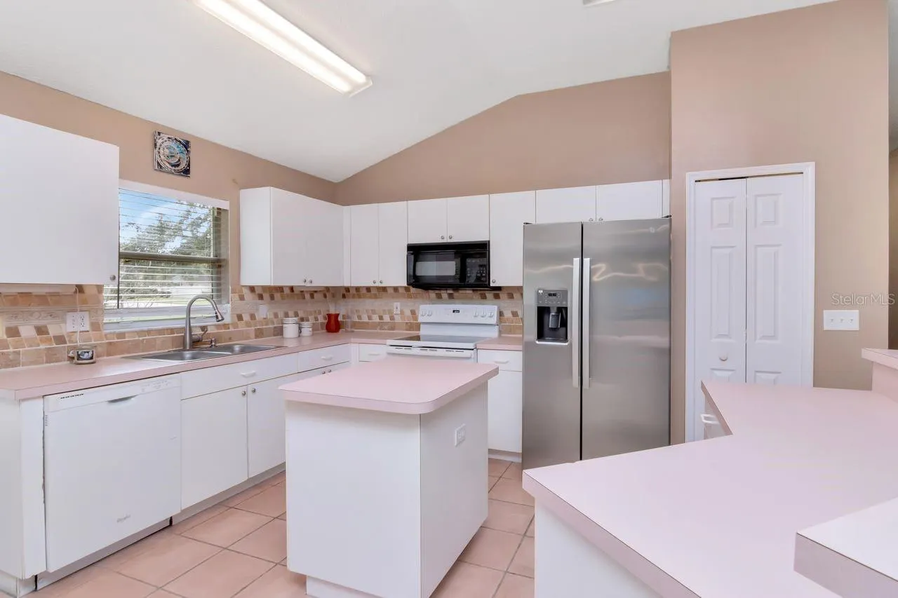 314 FOUNTAINVIEW CIR