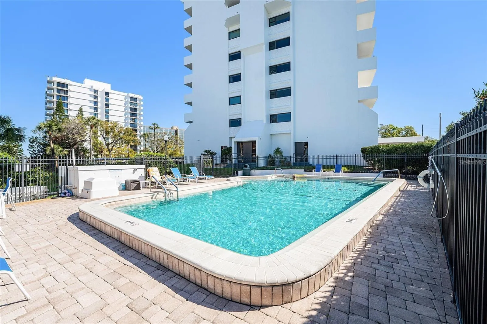 30 TURNER ST #403, #403