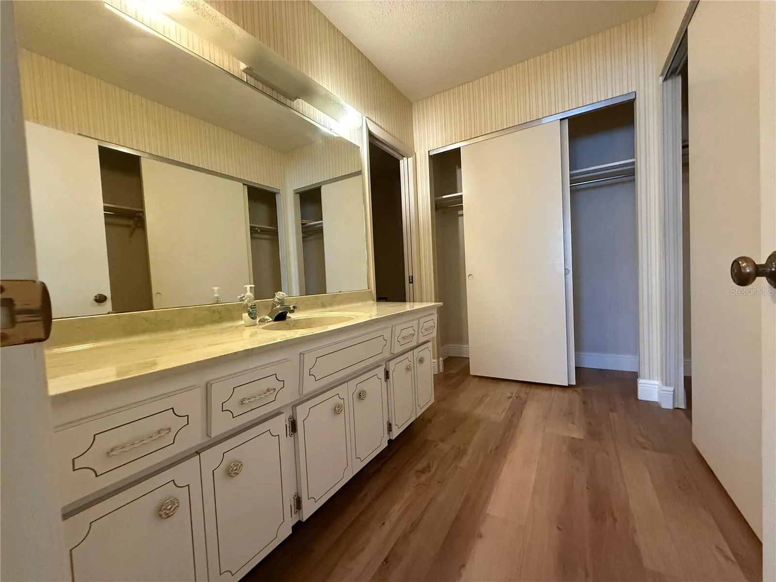 30 TURNER ST #403, #403