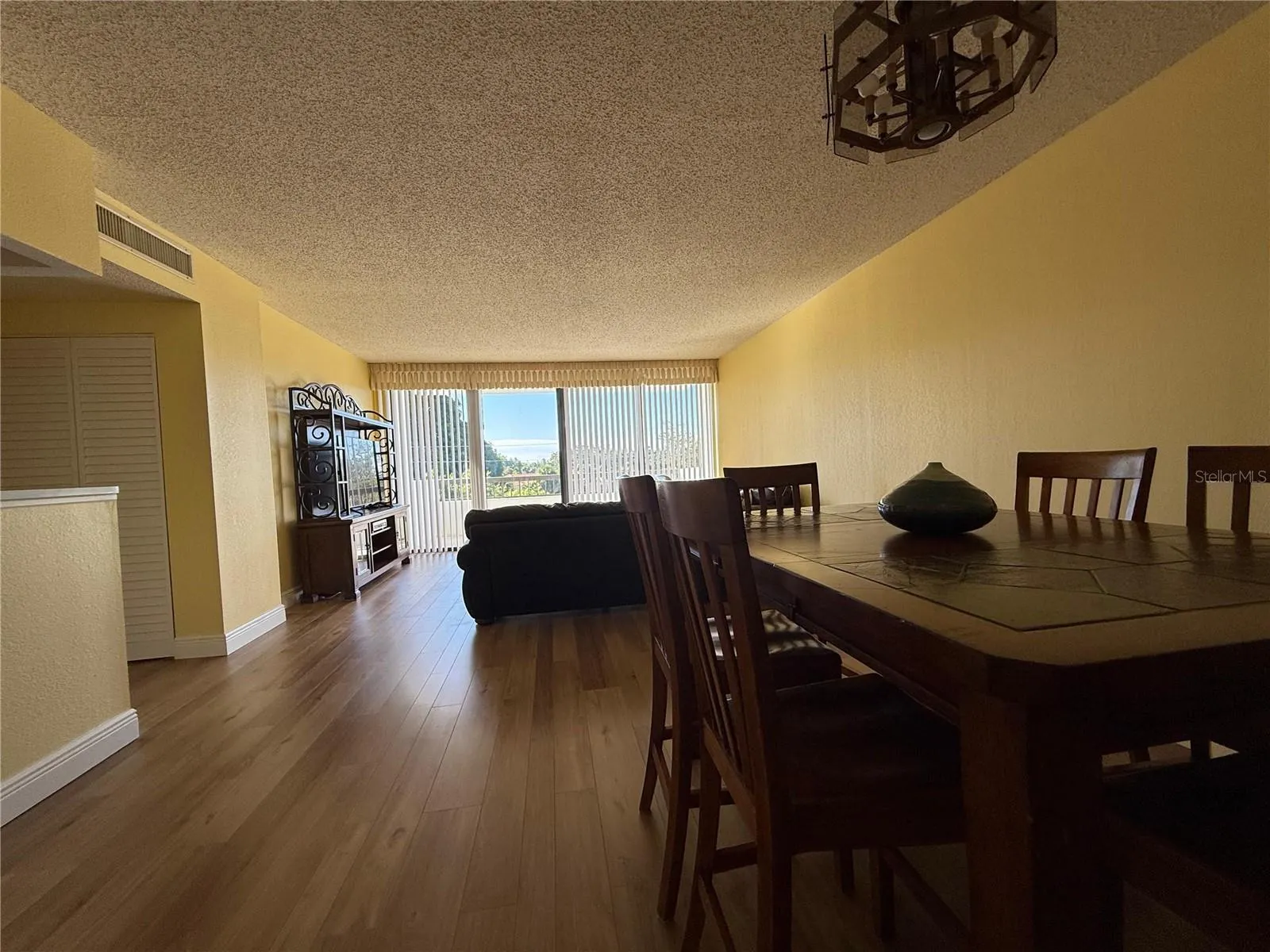 30 TURNER ST #403, #403