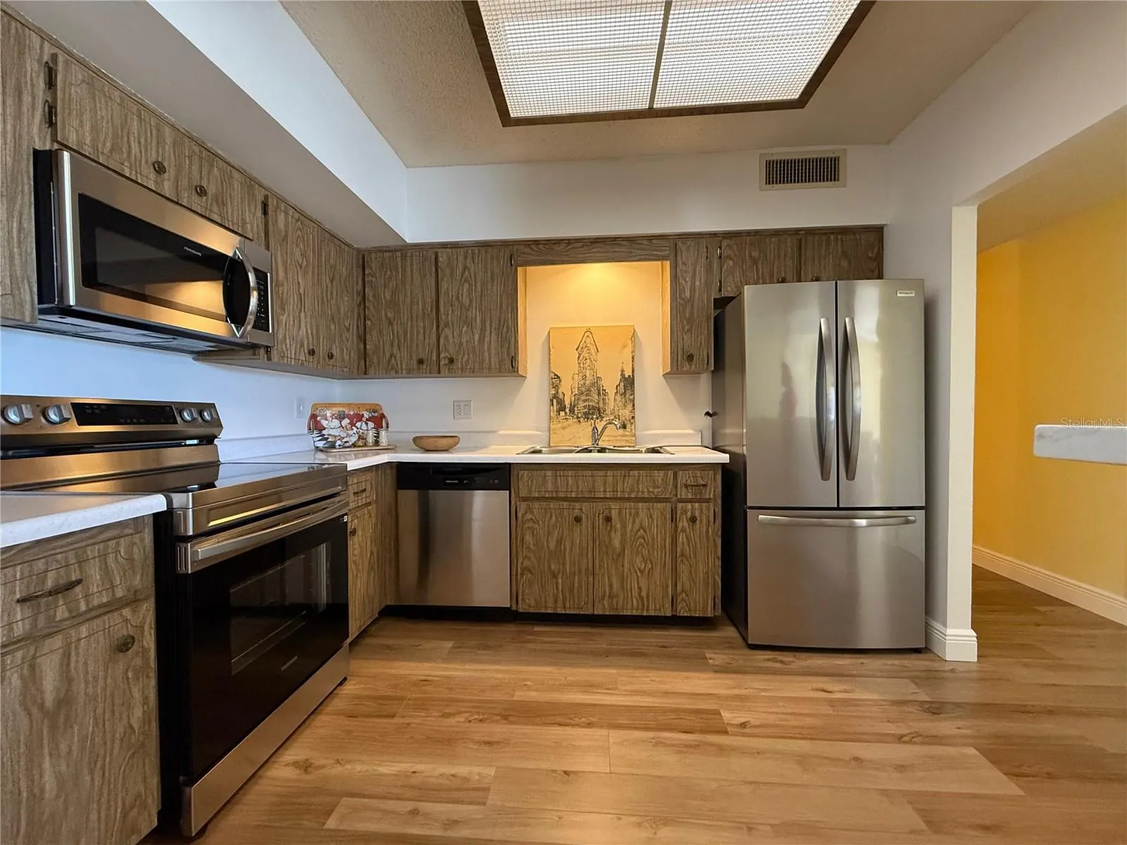 30 TURNER ST #403, #403