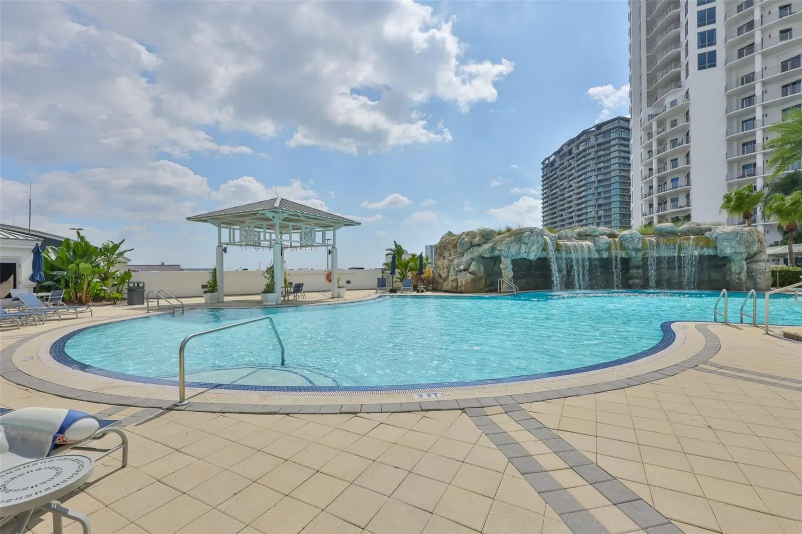 1209 E CUMBERLAND AVE #2404, #2404