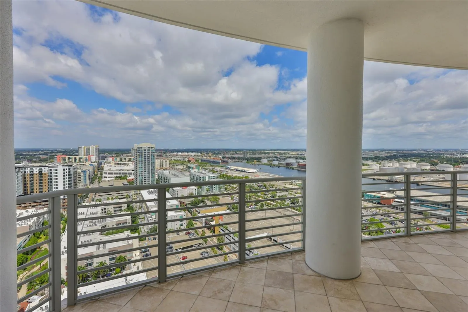 1209 E CUMBERLAND AVE #2404, #2404
