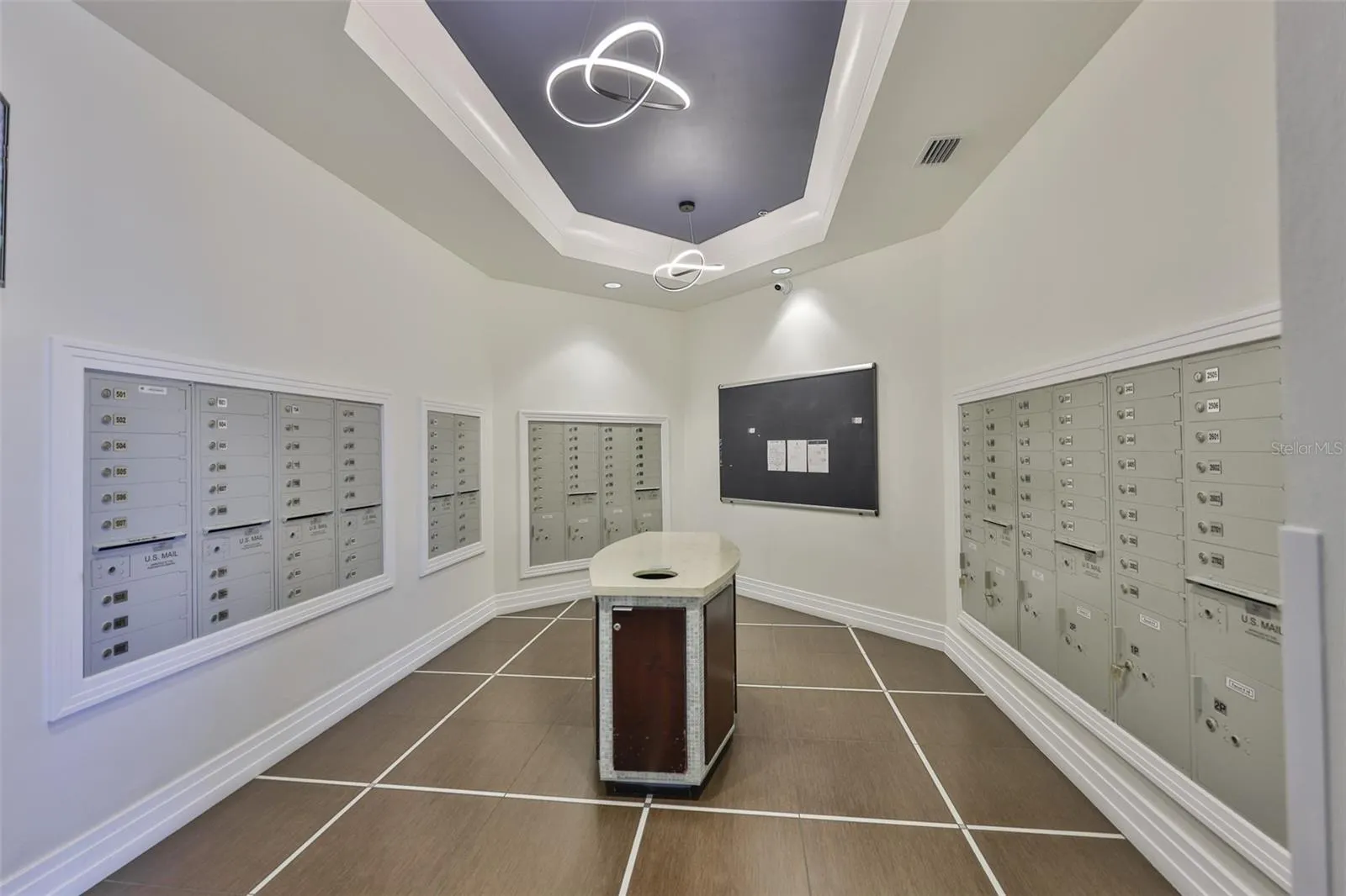1209 E CUMBERLAND AVE #2404, #2404