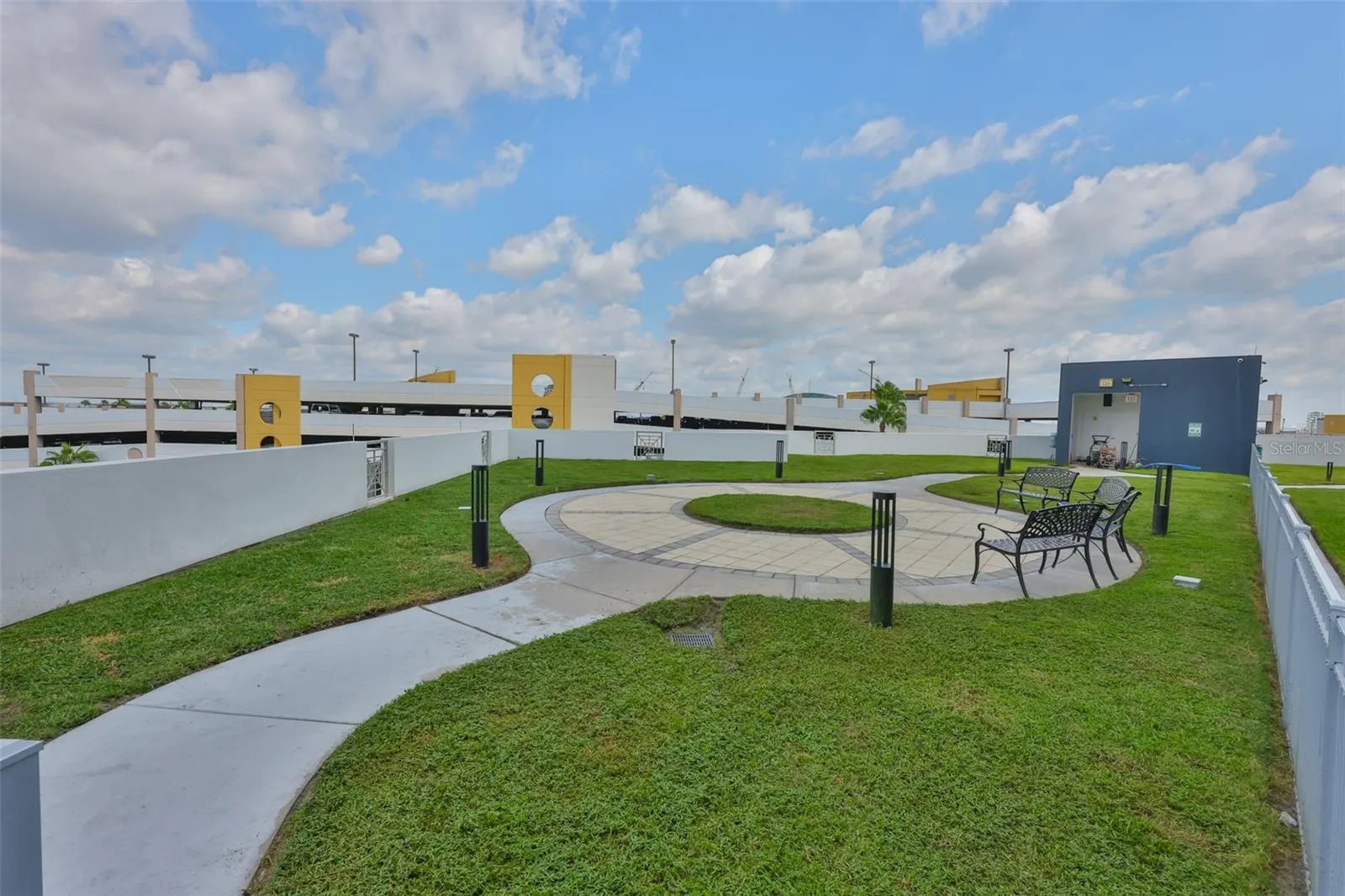 1209 E CUMBERLAND AVE #2404, #2404