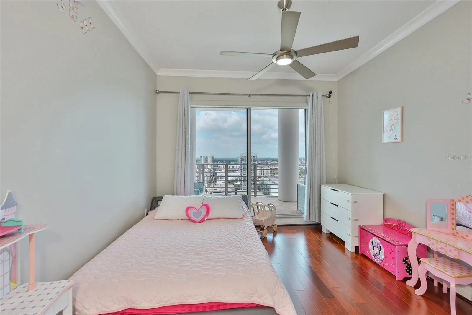 1209 E CUMBERLAND AVE #2404, #2404