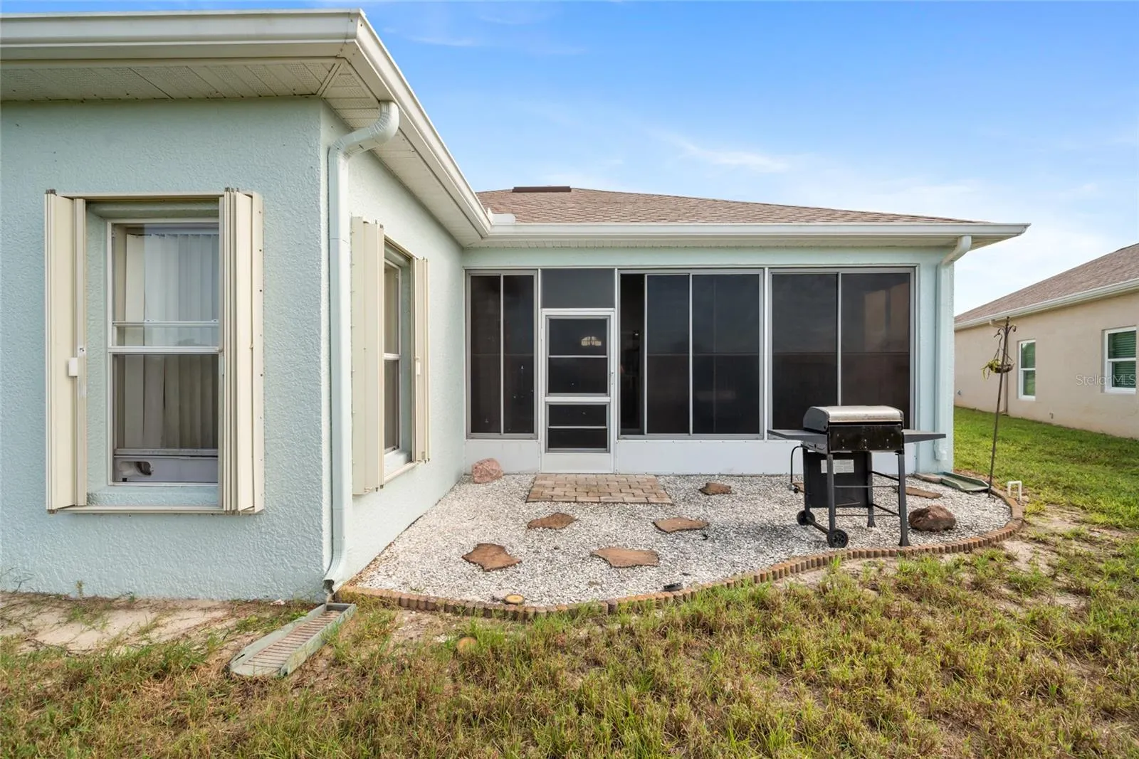 2735 PLANTAIN DR