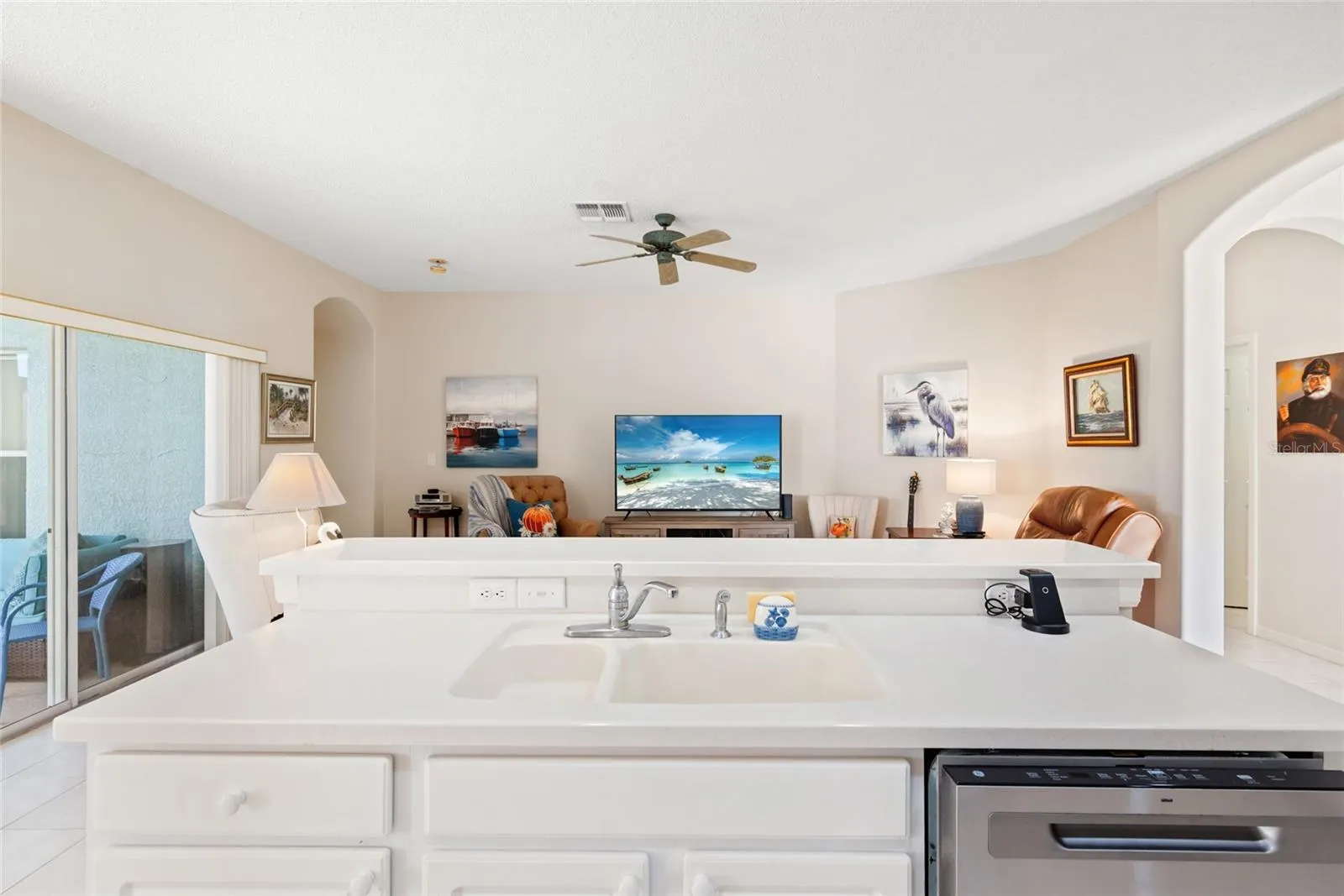 2735 PLANTAIN DR