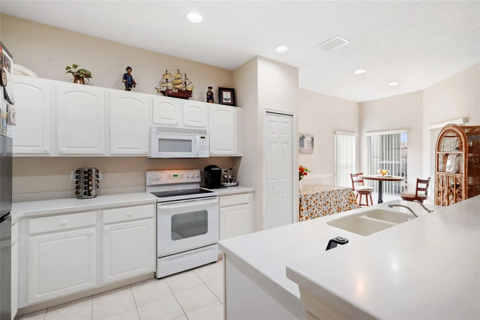 2735 PLANTAIN DR