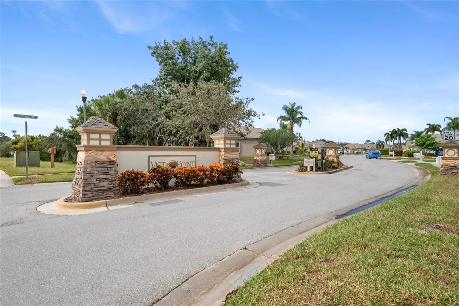 2735 PLANTAIN DR