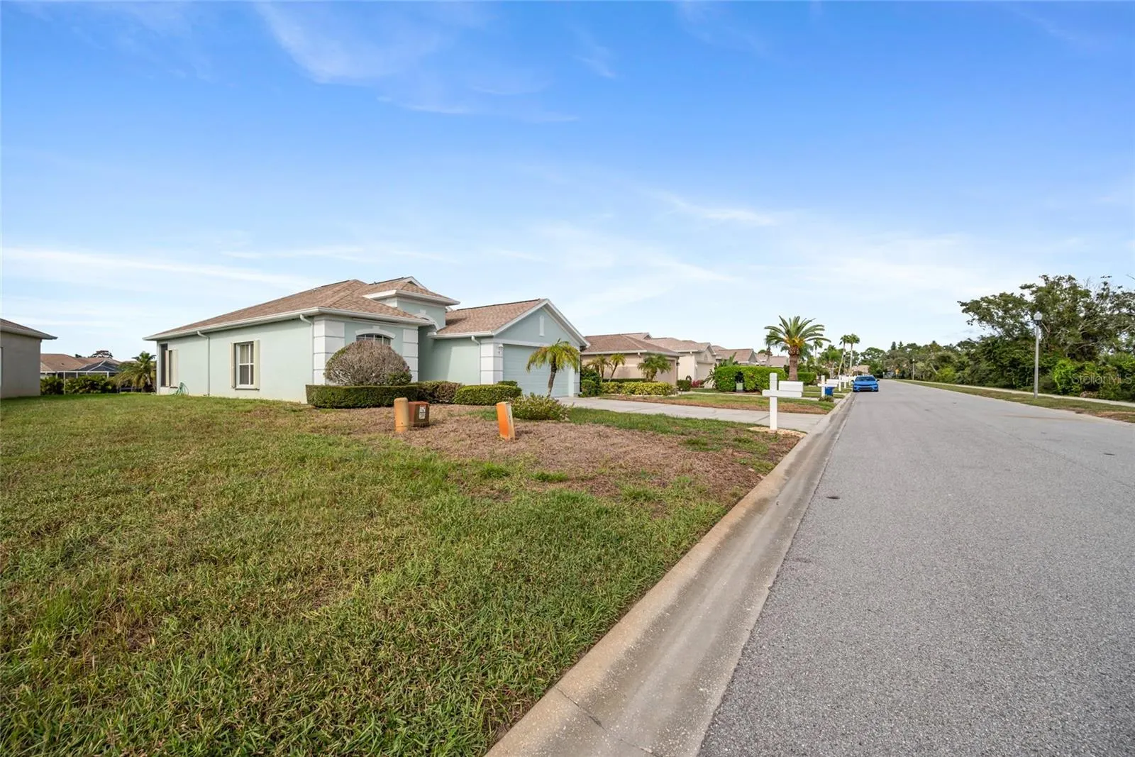 2735 PLANTAIN DR