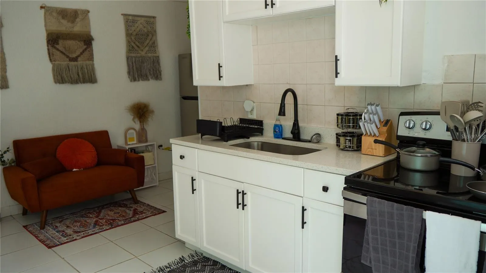 3603 N AVENIDA REPUBLICA DE CUBA #B, #B