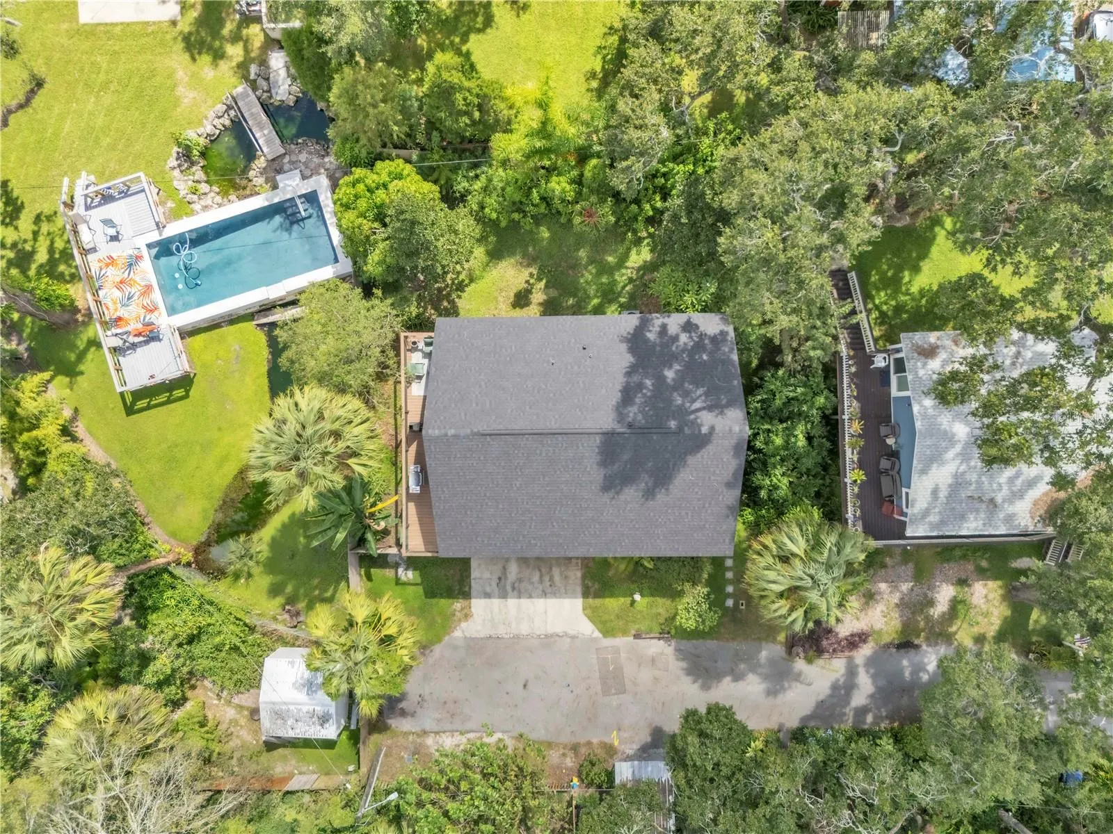 43 HAMILTON HEATH DR