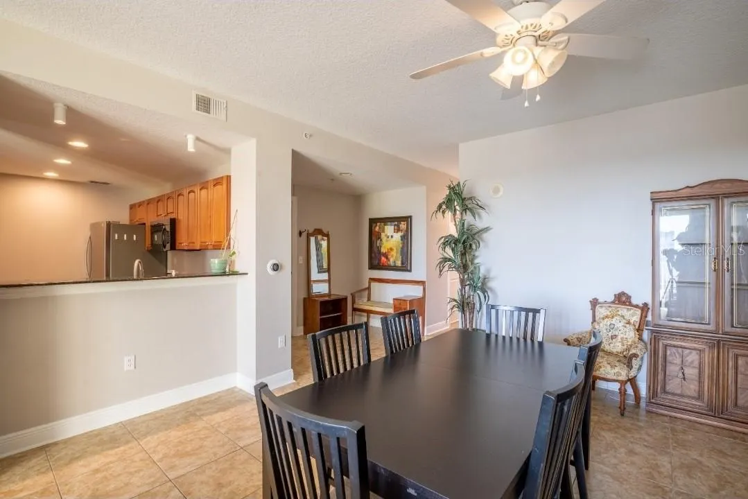 628 CLEVELAND ST #612, #612