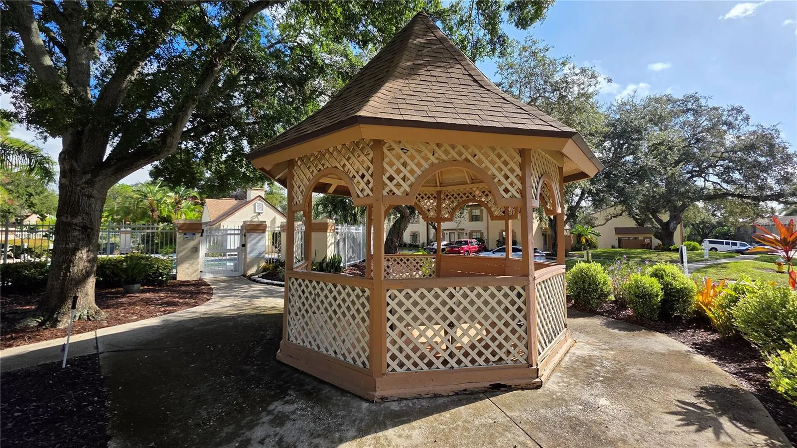 2601 BRIGADOON DR