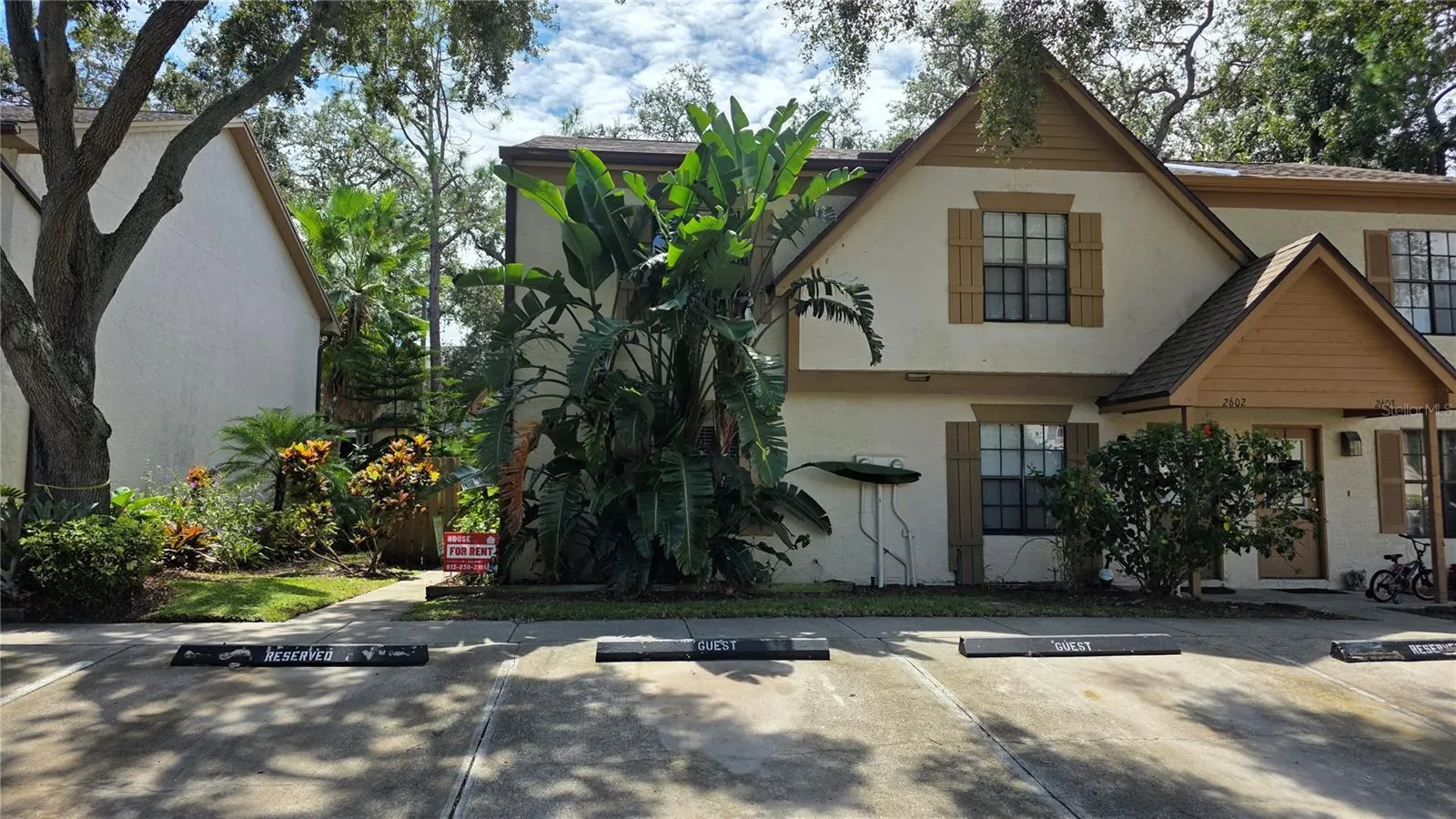 2601 BRIGADOON DR