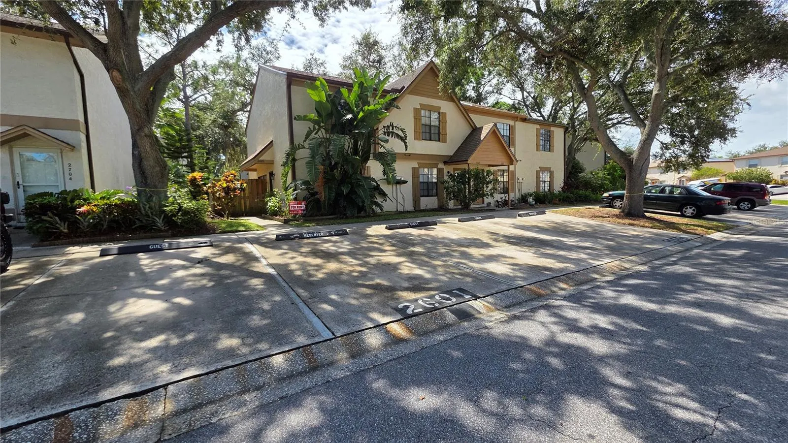 2601 BRIGADOON DR