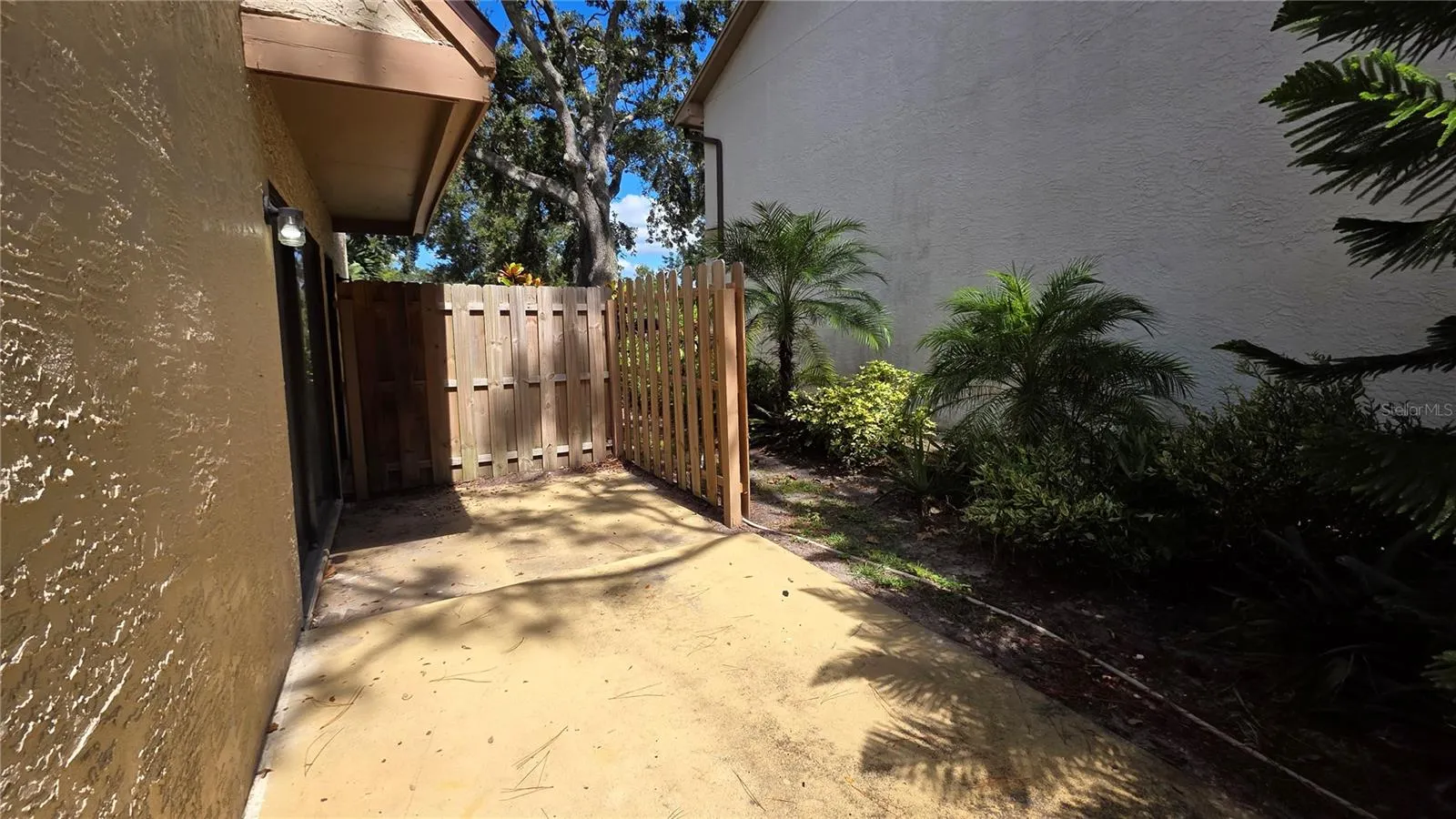 2601 BRIGADOON DR