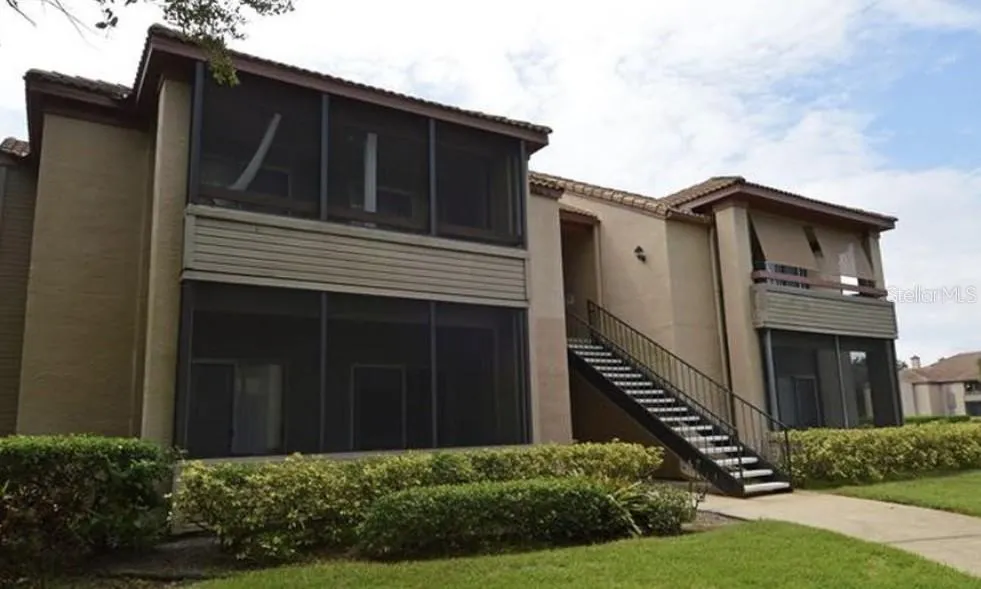 10263 GANDY BLVD N #207, #207