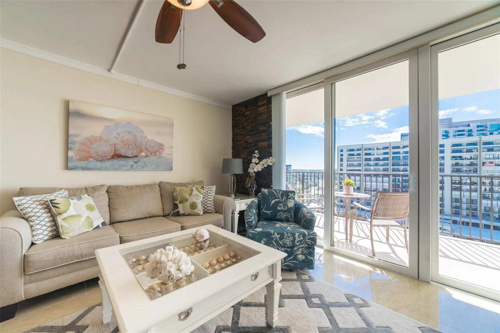 1460 GULF BLVD #811, #811