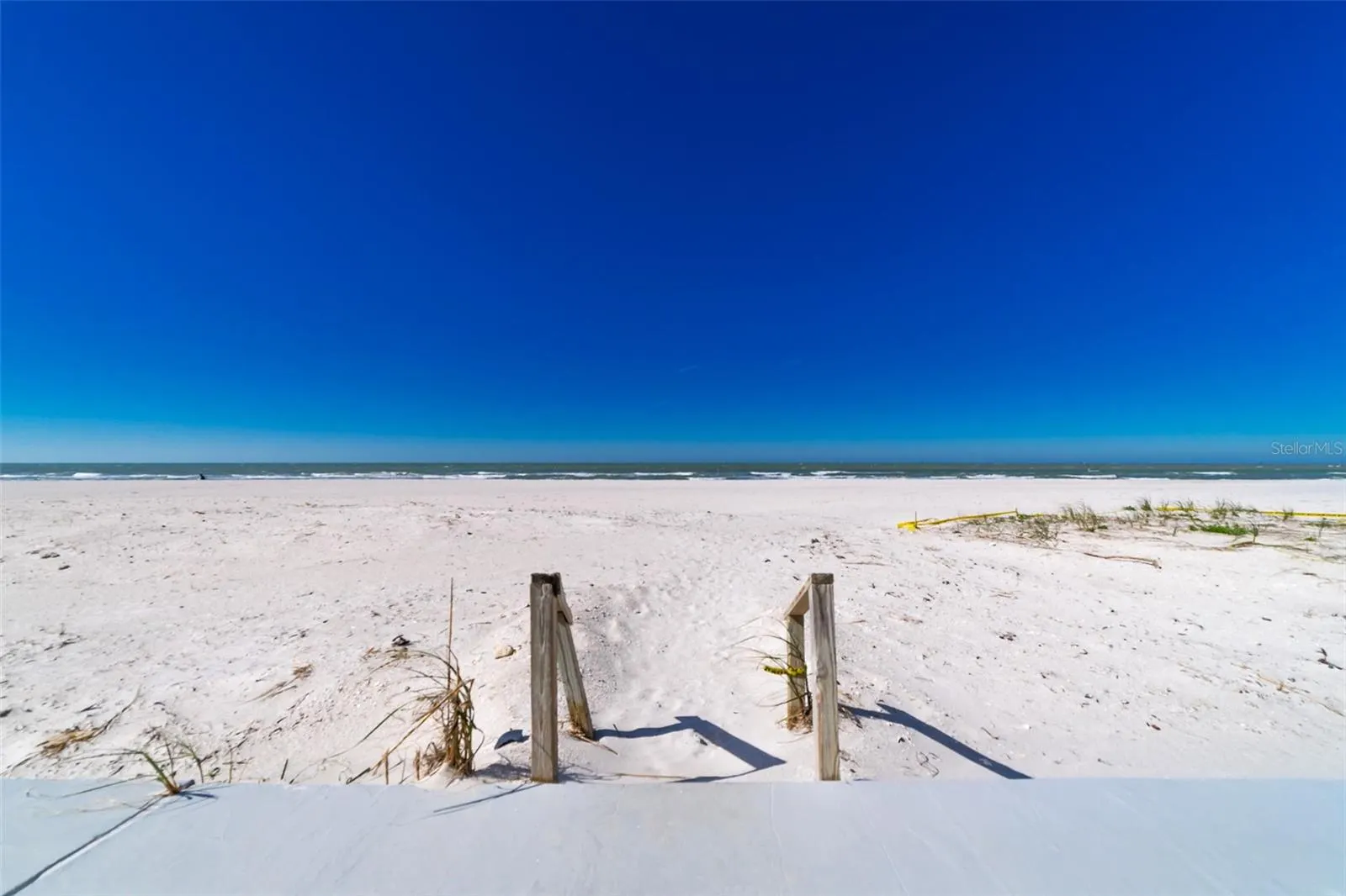1460 GULF BLVD #811, #811