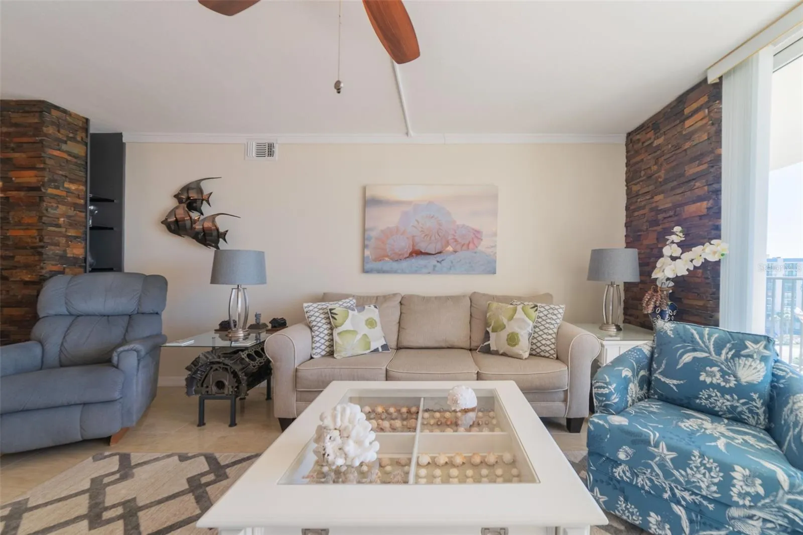 1460 GULF BLVD #811, #811