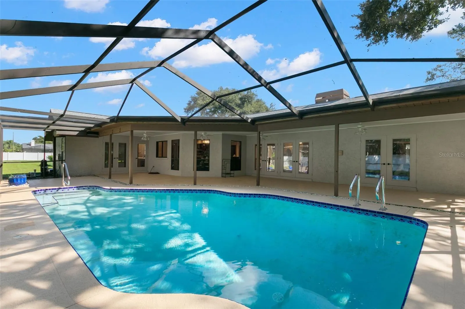3045 KEVLYN CT