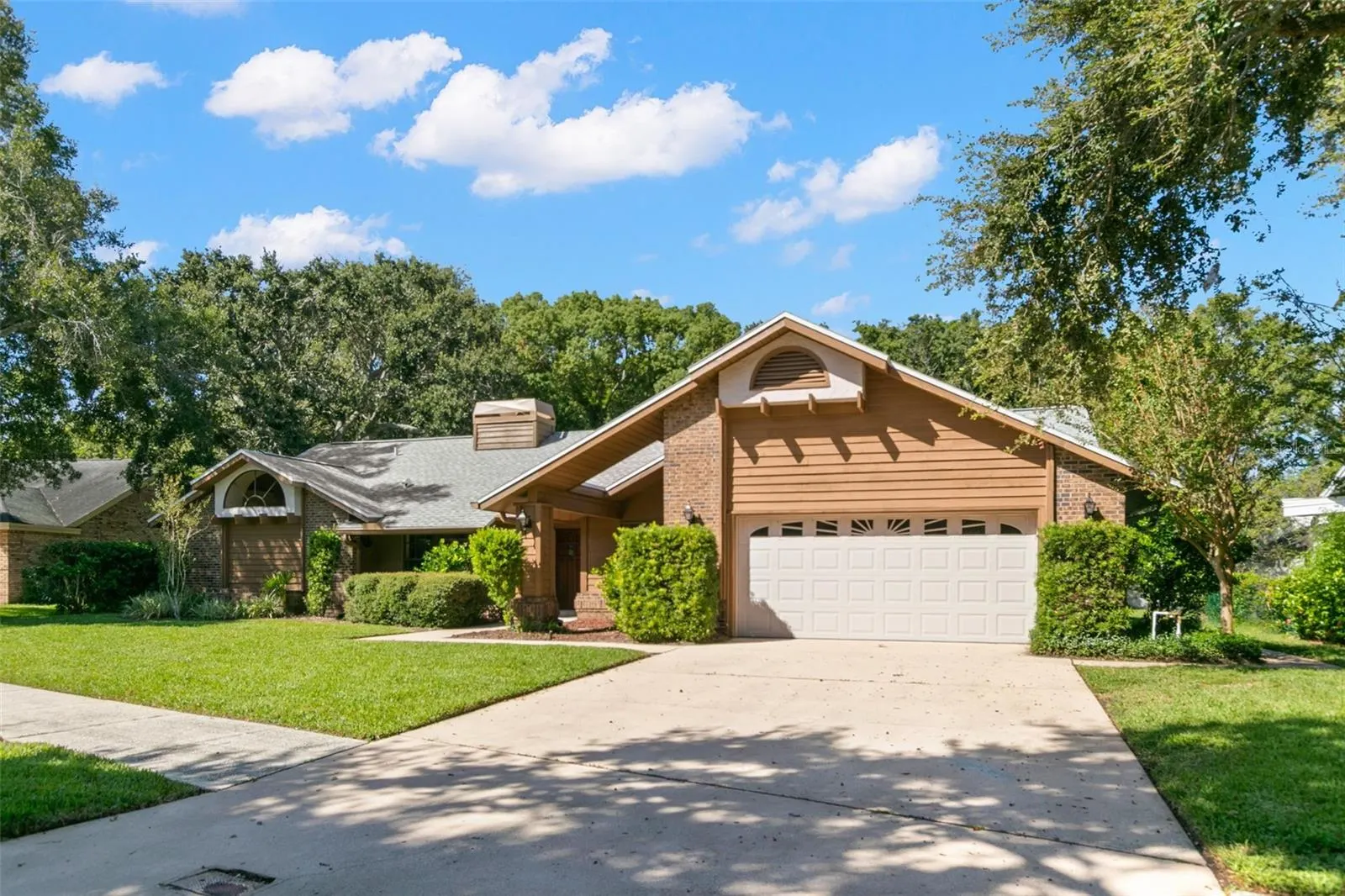 3045 KEVLYN CT