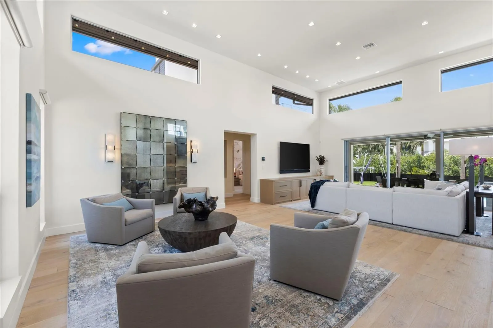 5129 W NEPTUNE WAY