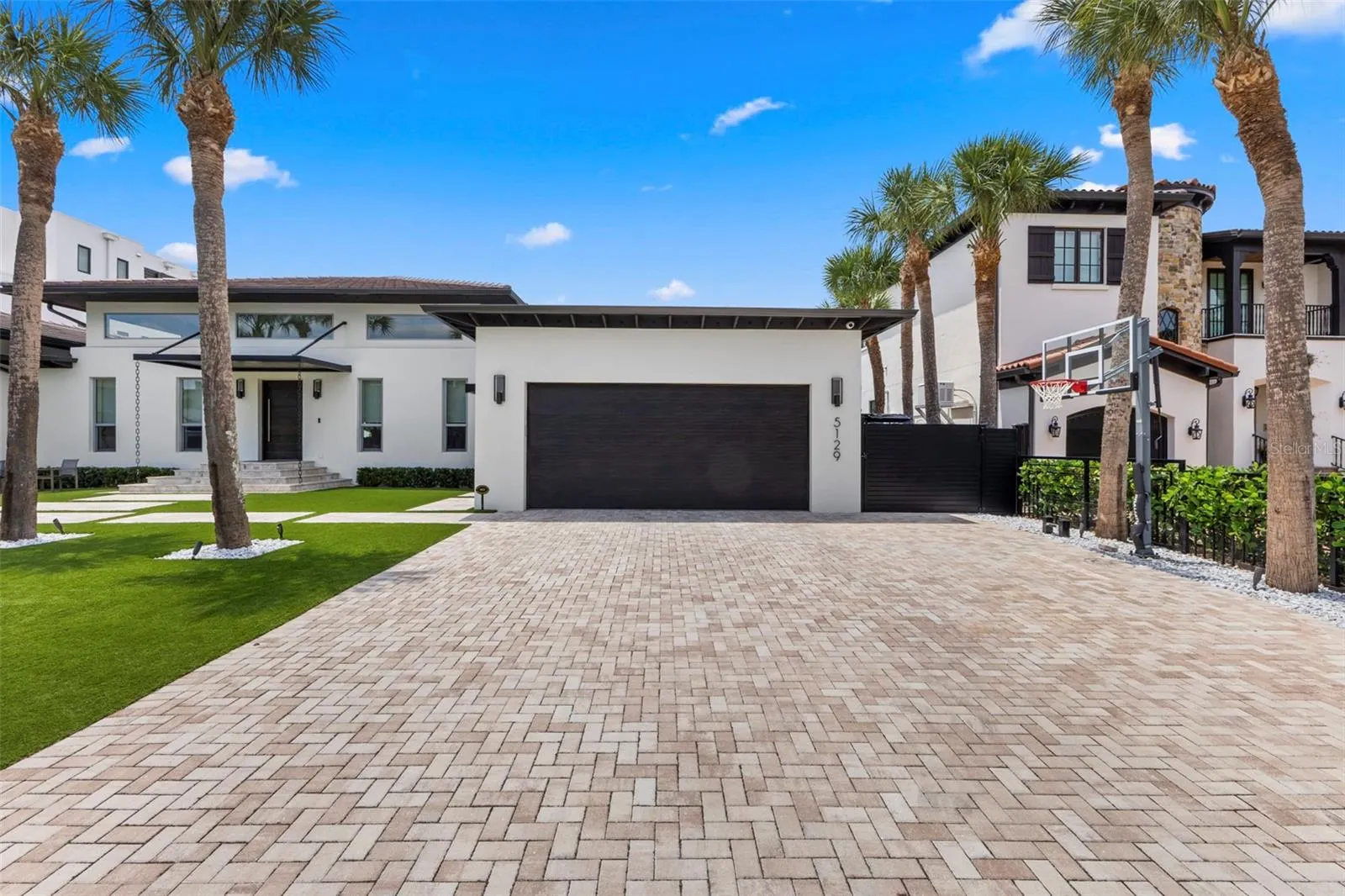 5129 W NEPTUNE WAY