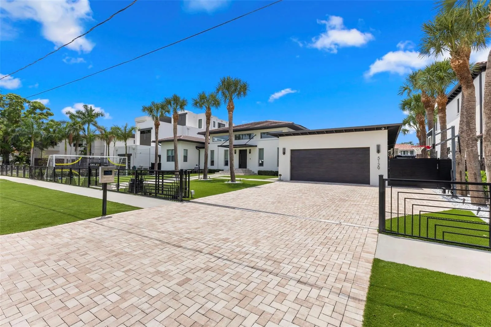 5129 W NEPTUNE WAY