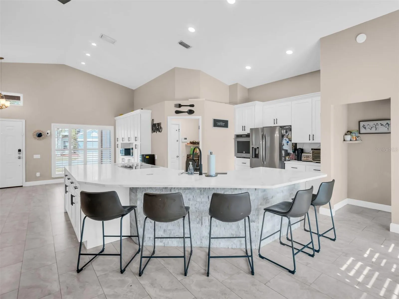 1703 BLUE LAKE CT