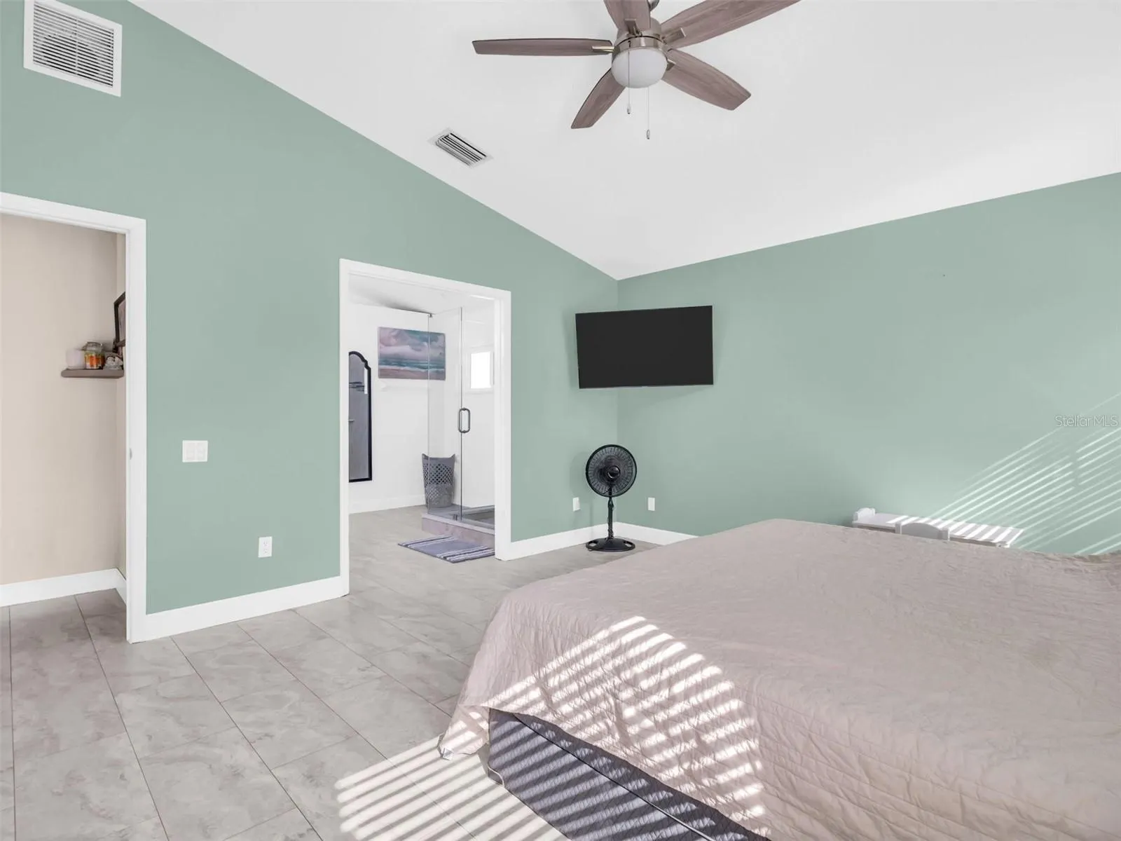 1703 BLUE LAKE CT