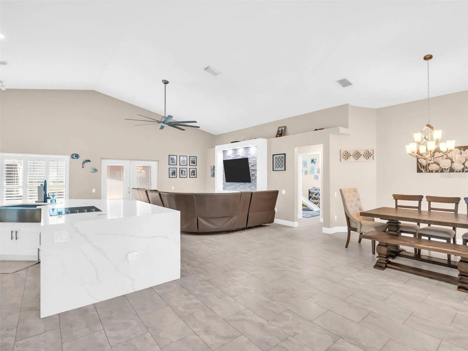 1703 BLUE LAKE CT