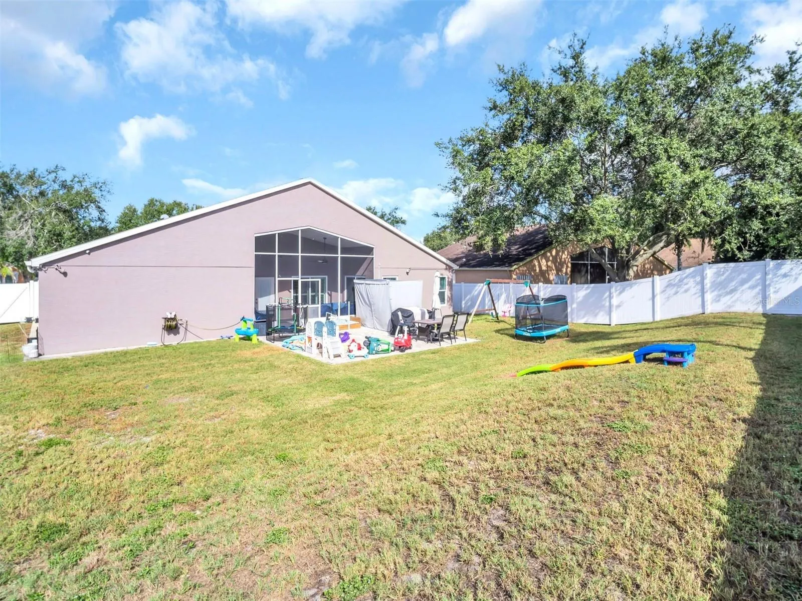 1703 BLUE LAKE CT