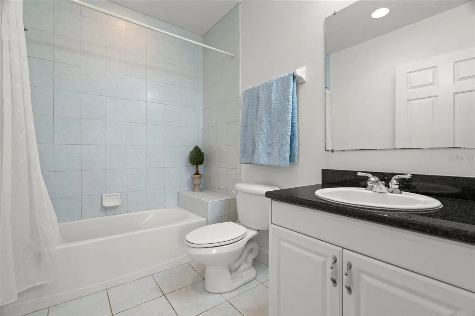 17715 GULF BLVD #302, #302