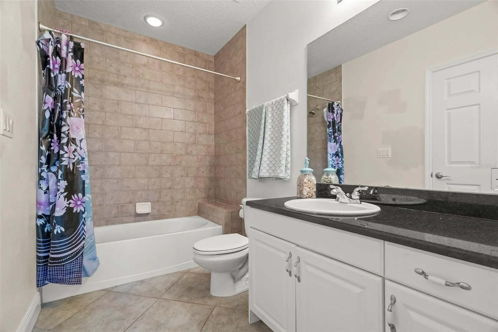 17715 GULF BLVD #302, #302