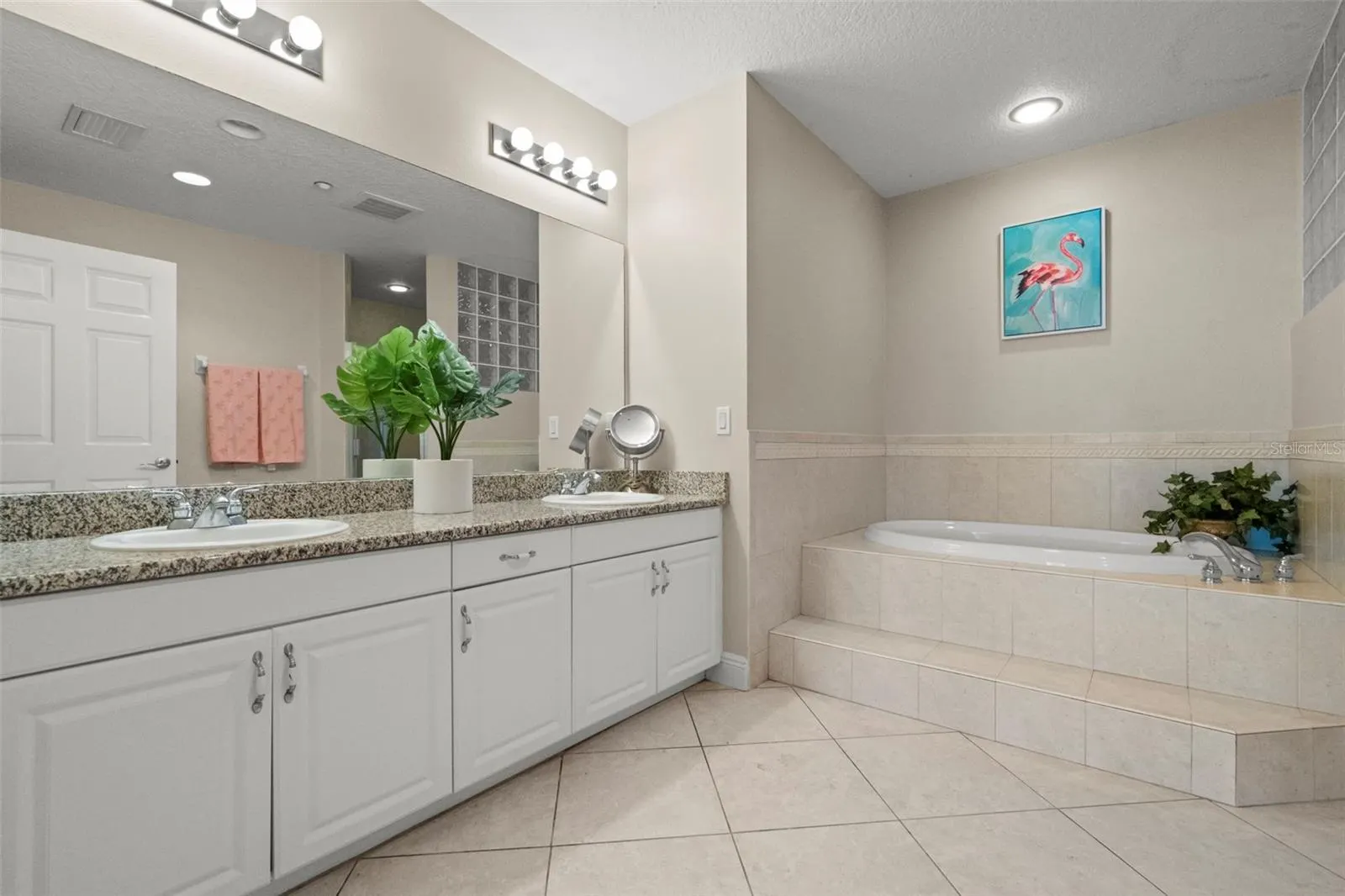 17715 GULF BLVD #302, #302