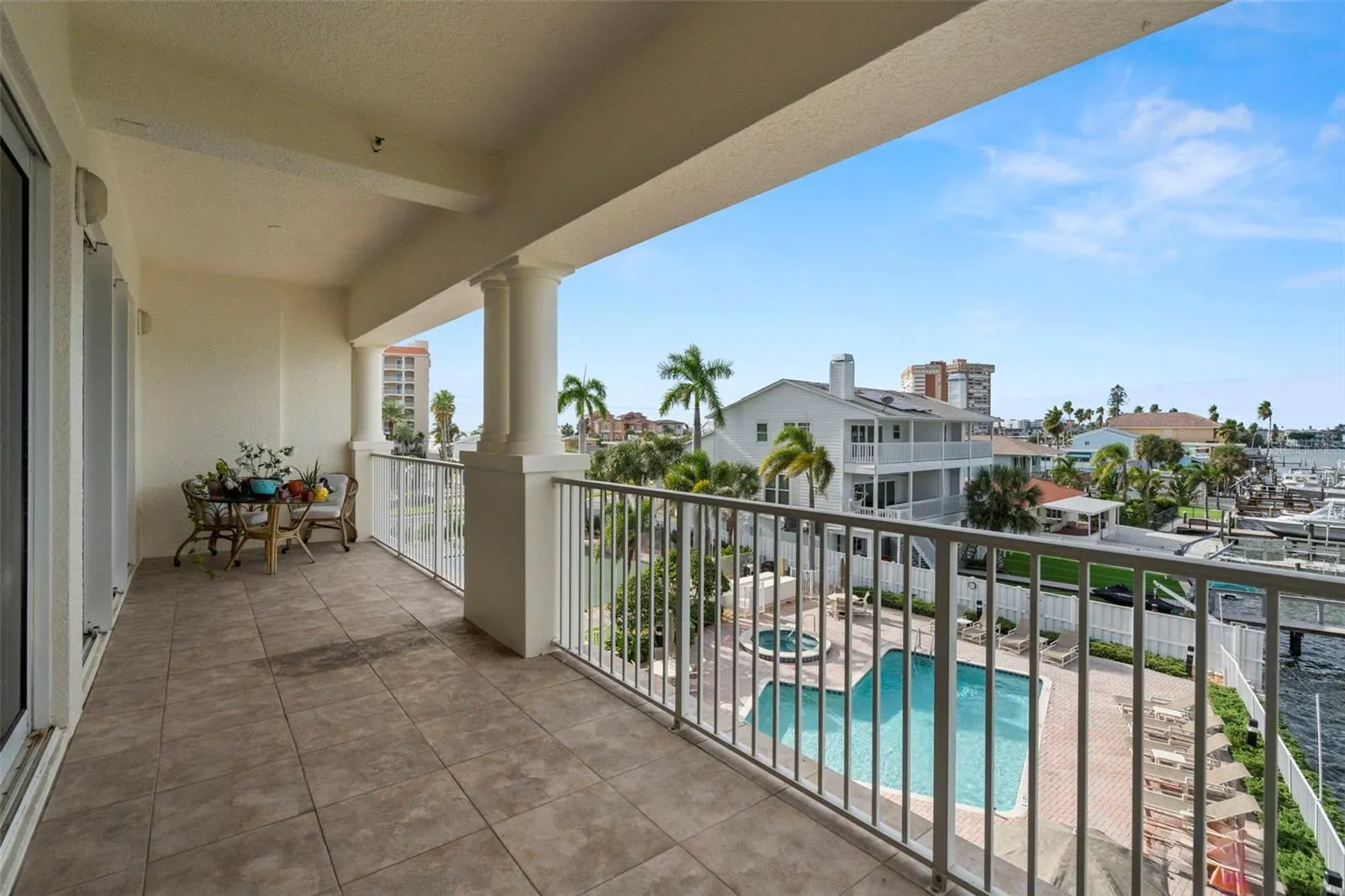 17715 GULF BLVD #302, #302