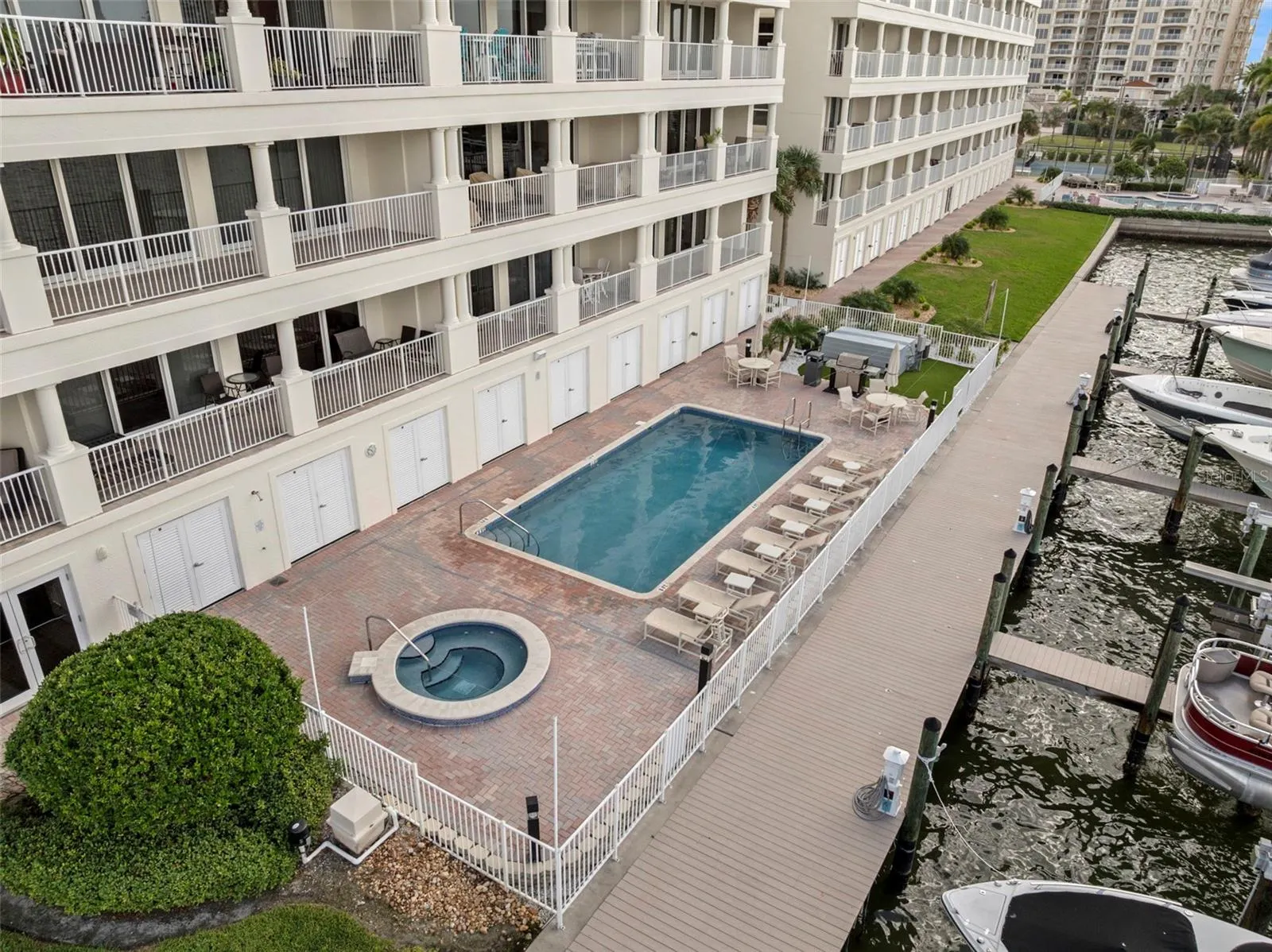 17715 GULF BLVD #302, #302