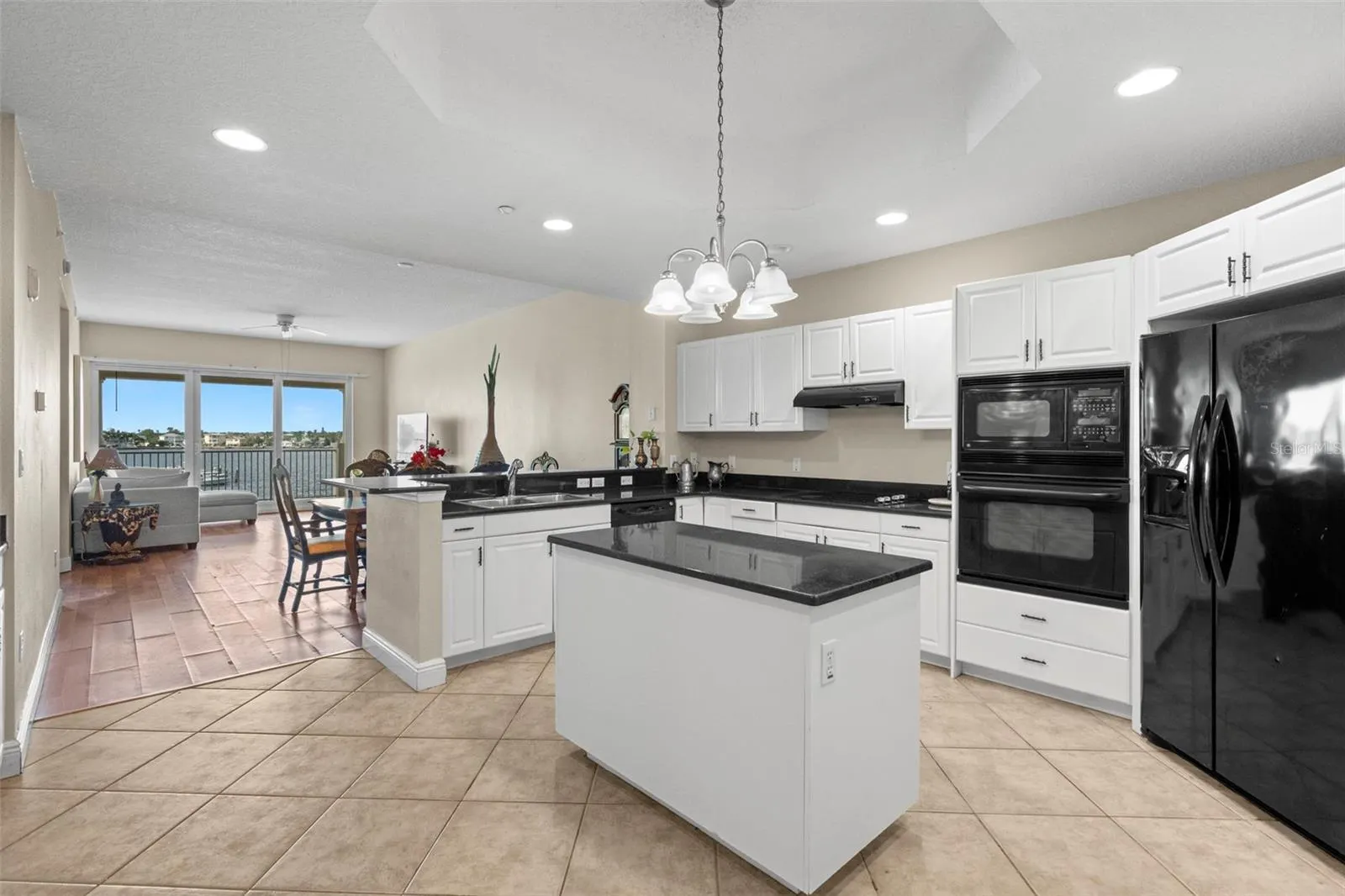 17715 GULF BLVD #302, #302